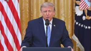 Trump admin urges Supreme Court to lift block on mail-voting order ahead of midterms election